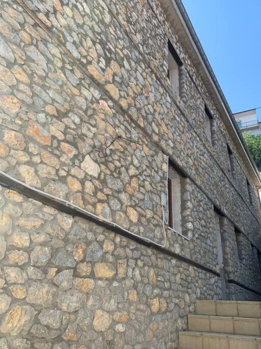 Appartement οικία αποζαρι μικρή περσα Kastoria